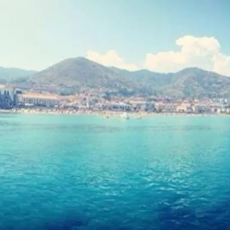 Del Duomo A 2 Minuti Spiaggia Wi-fi E Aria Condizionata Ferienhaus Cefalù